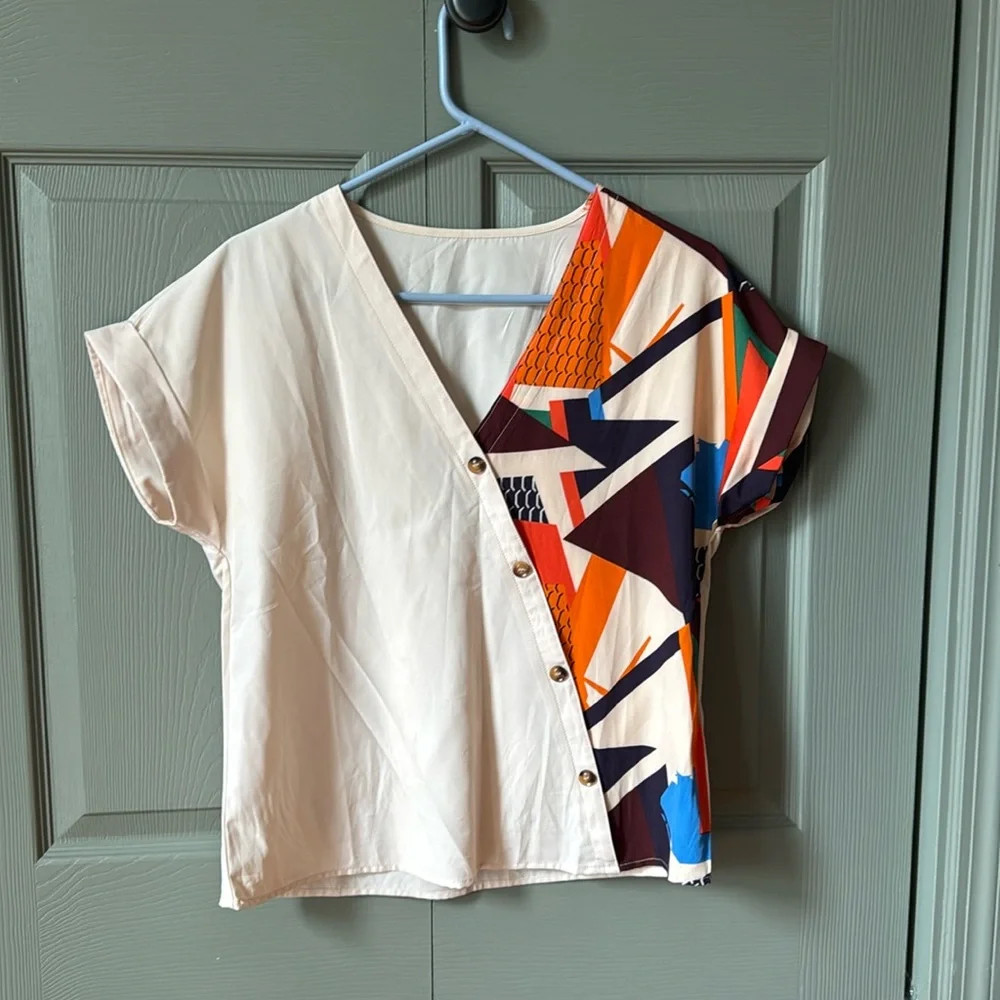 Patterned Blouse - Picture 1 of 2